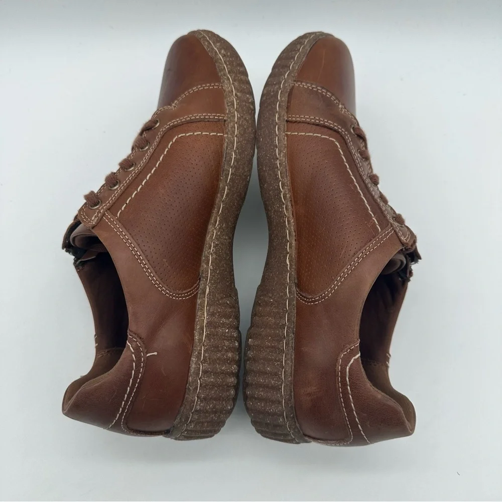 Clarks Brown Leather Oxfords with Zipper Detail